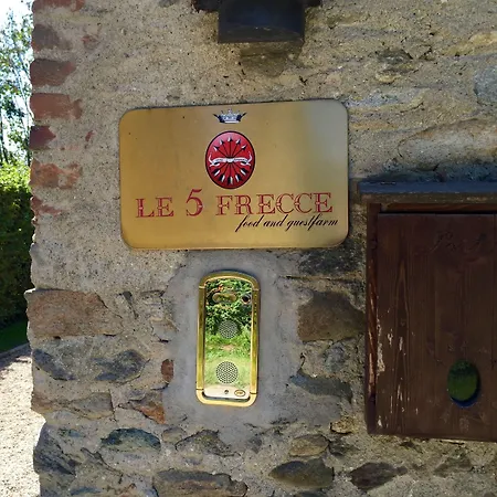 Le 5 Frecce Farm stay Cavour