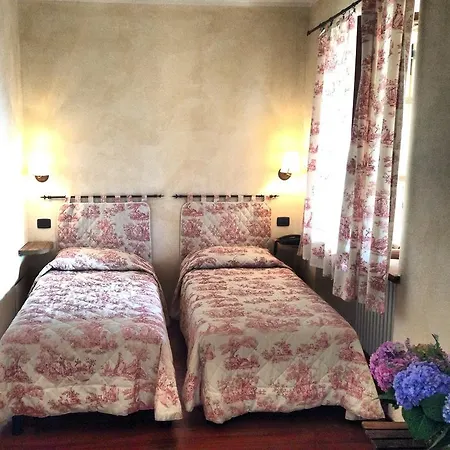 Farm stay Le 5 Frecce *